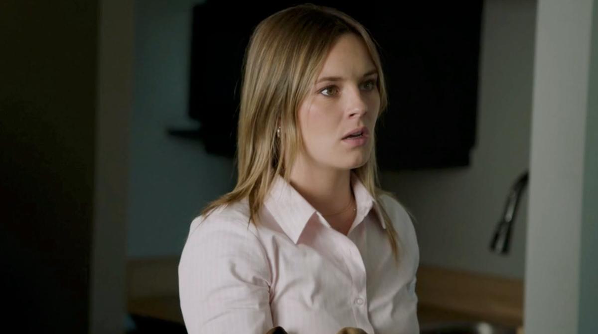 Camille Felton dans Antigang
