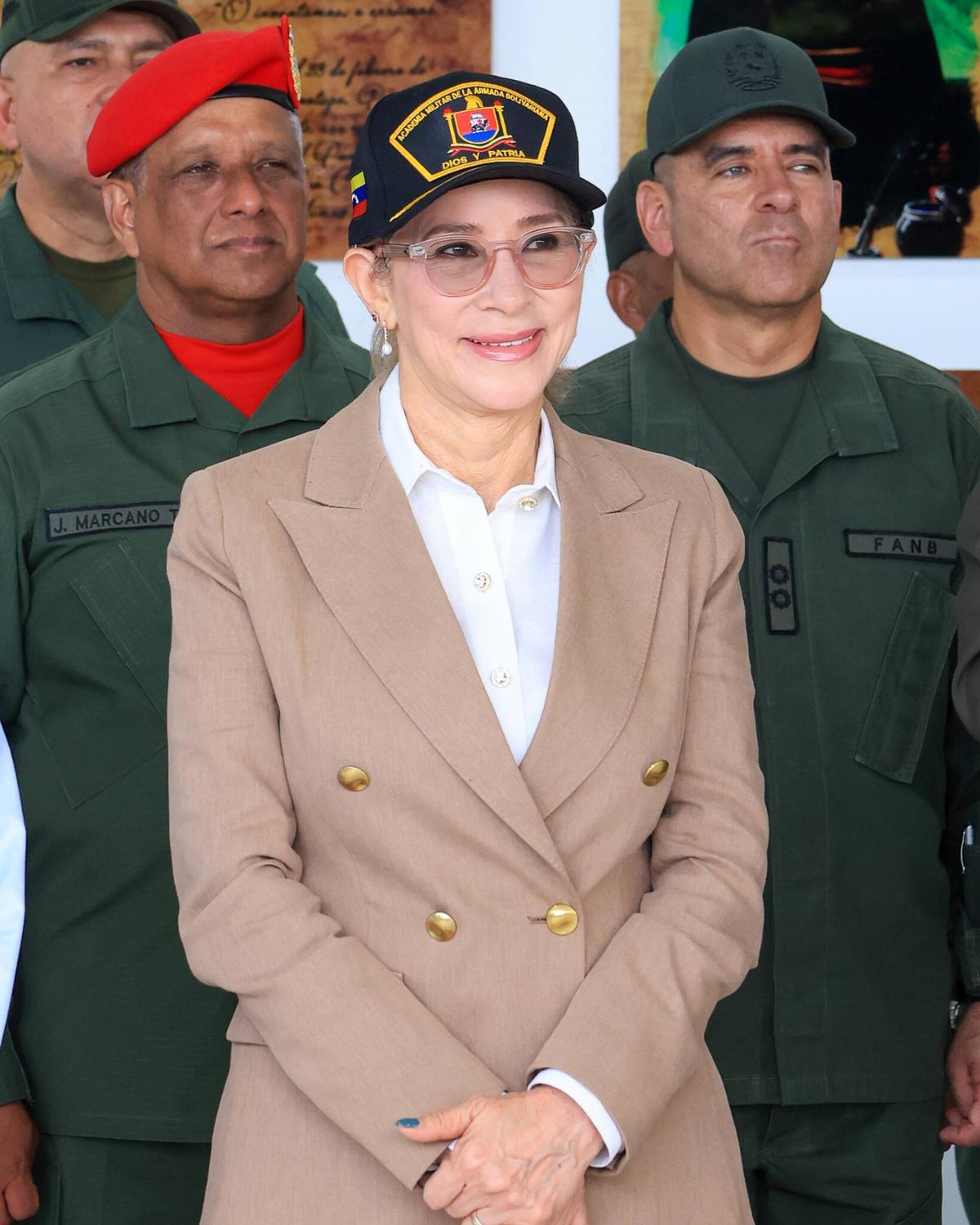 Cilia Flores