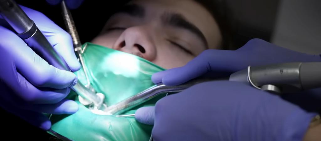 Soins dentaires 