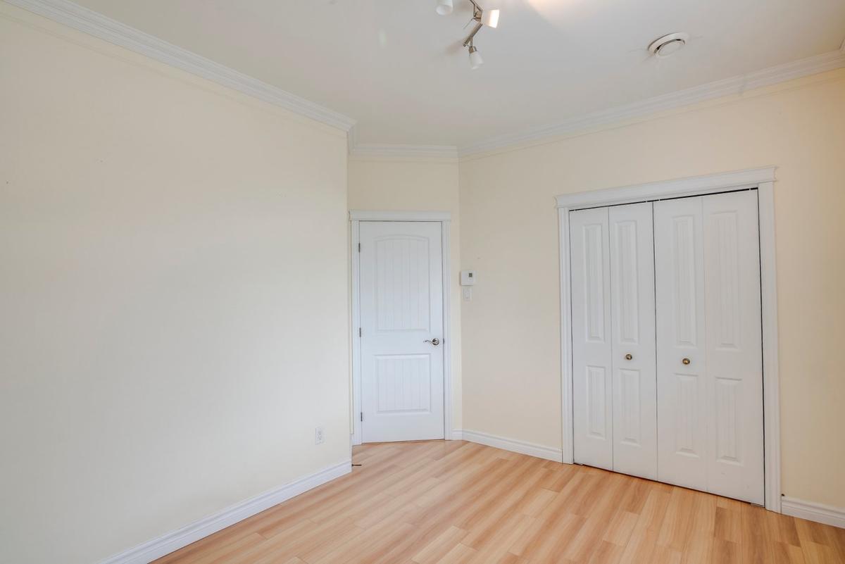 Chambre principale spacieuse