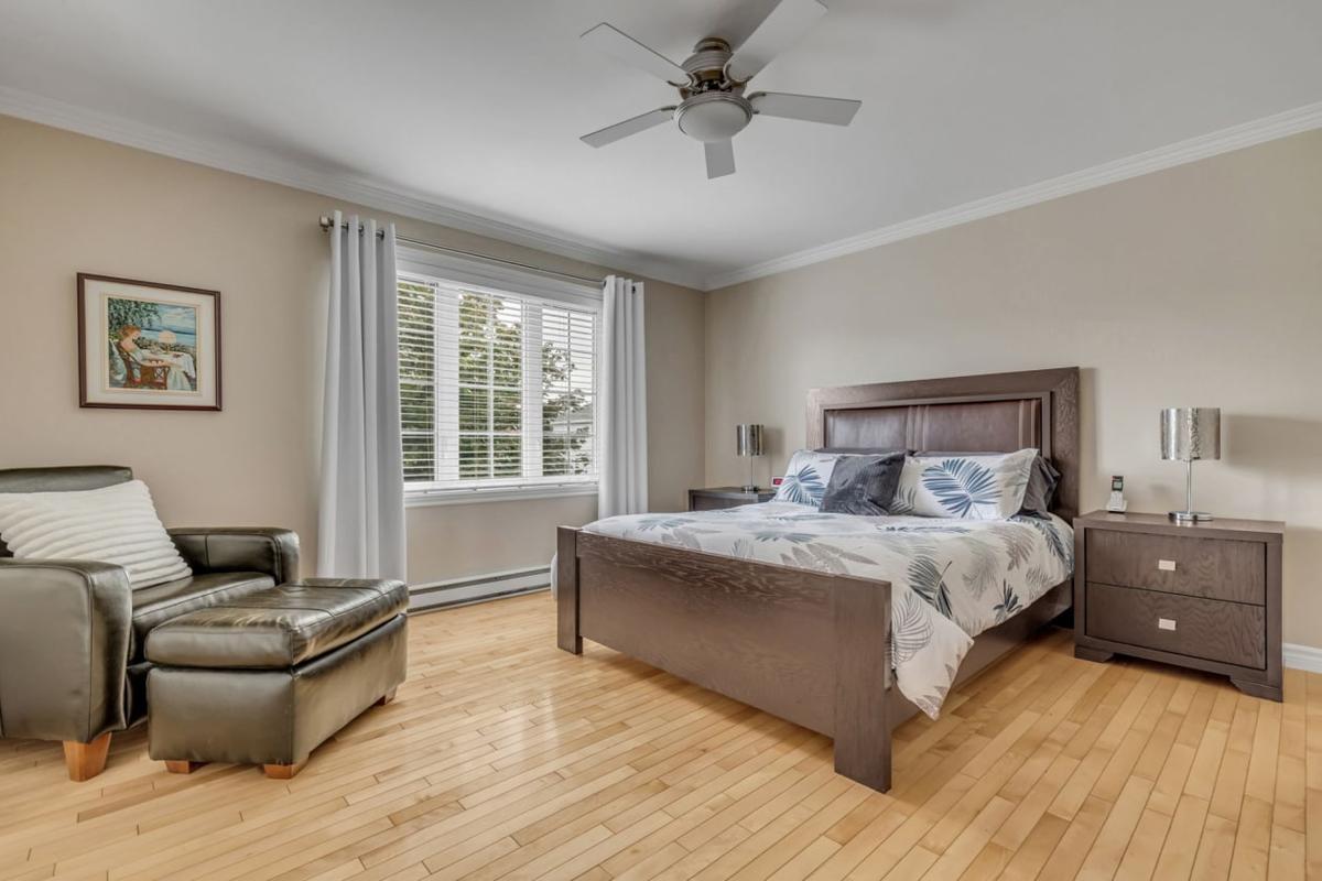Chambre principale spacieuse
