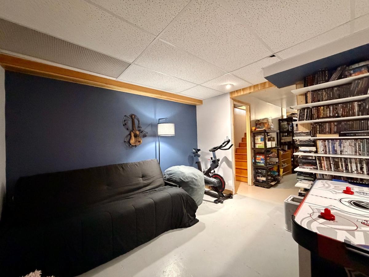 Salle familiale chaleureuse
