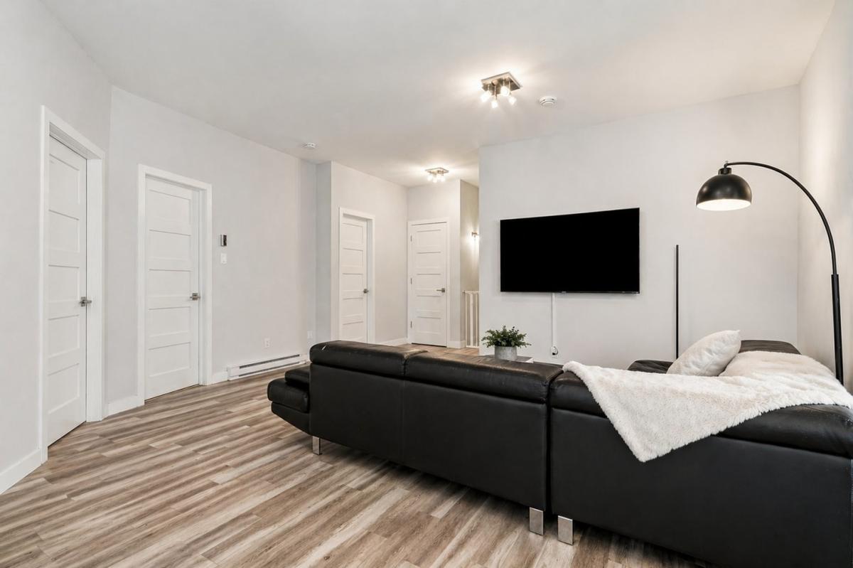 Espace salon vu sous un autre angle