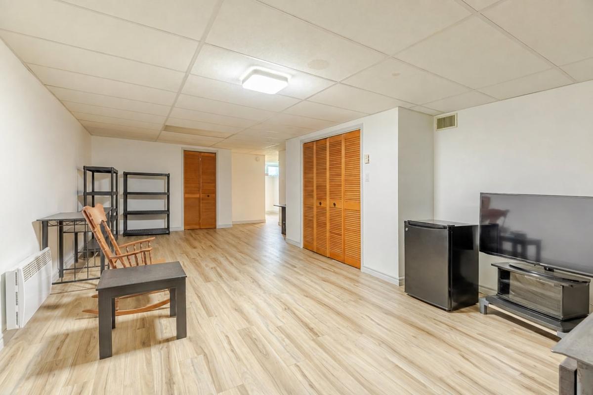 Salle familiale, vue complète