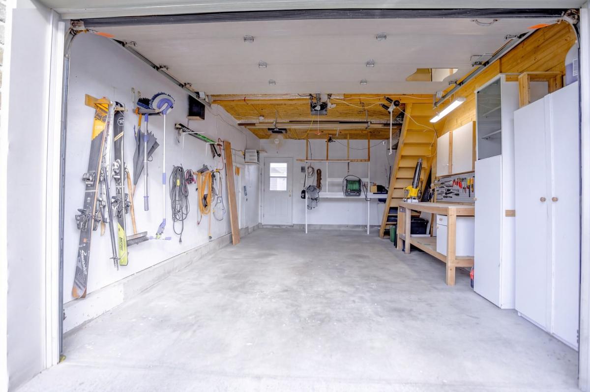 Le garage spacieux