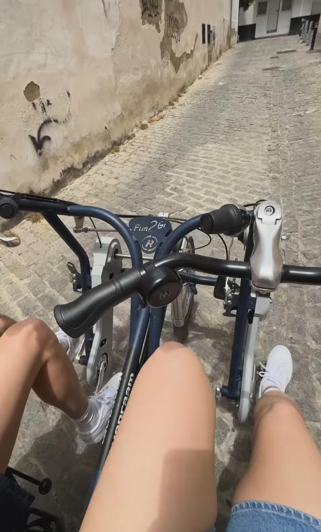 Sabrina Cournoyer en vélo