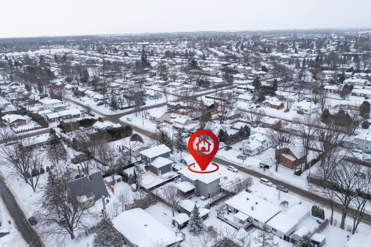 Panorama aérien du voisinage