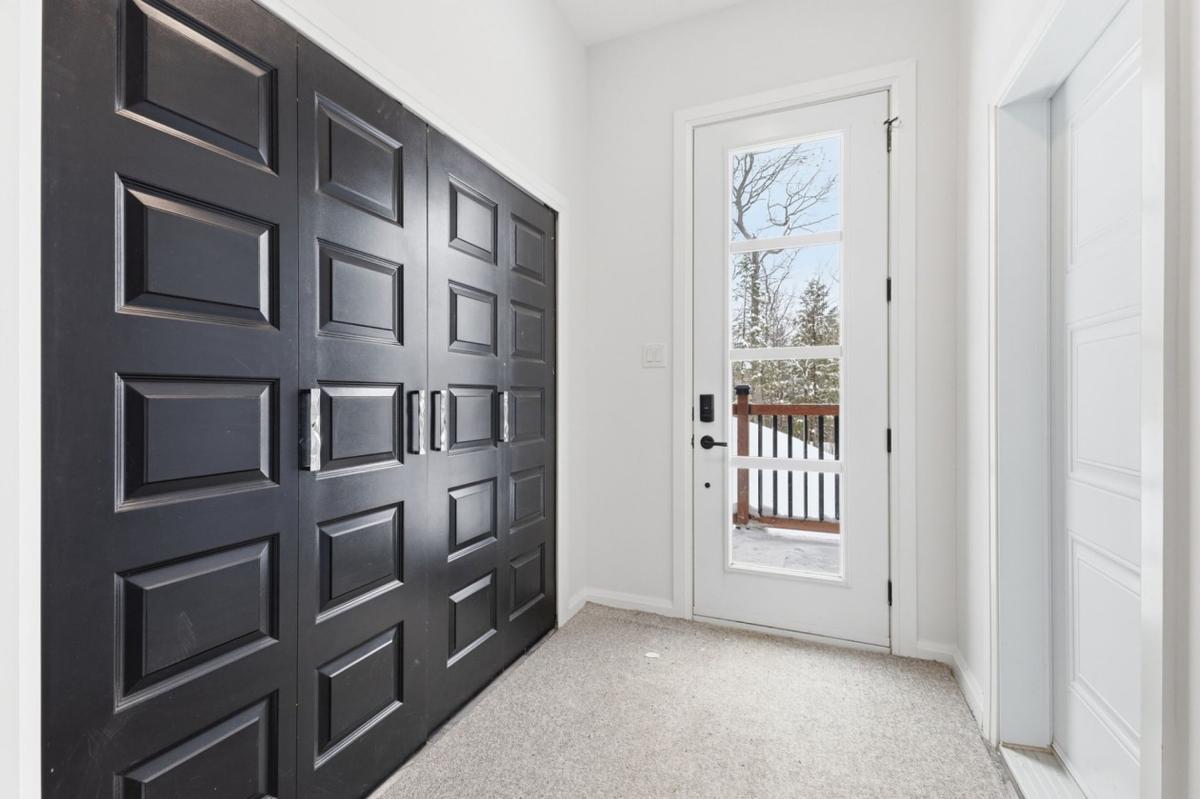 Entrée du logement intergénérationnel