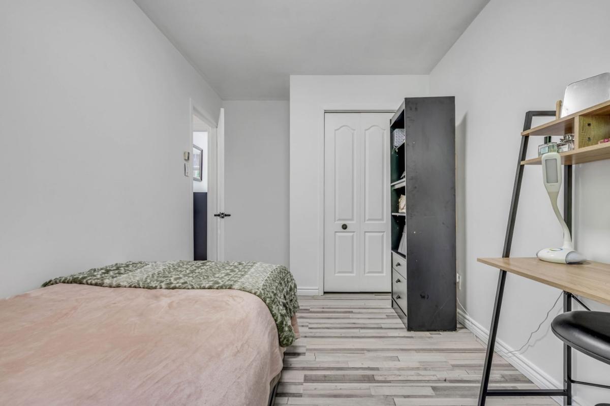 Espace chambre au sous-sol