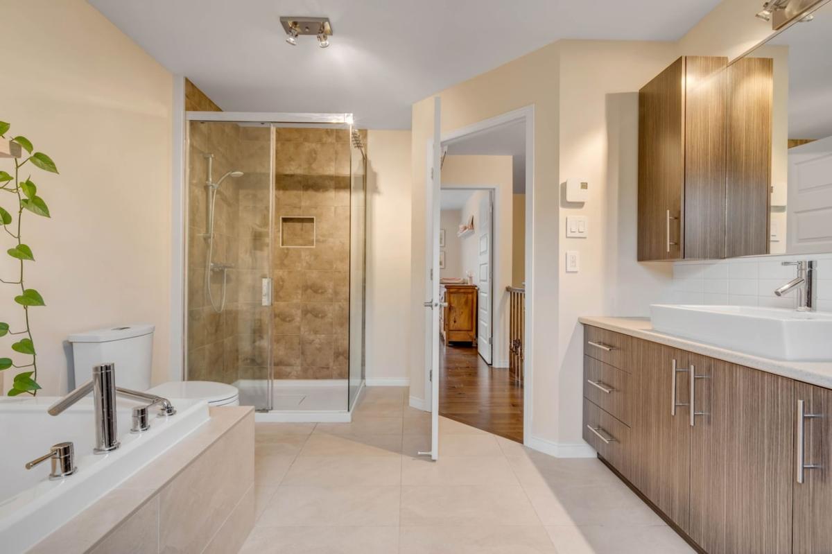 Salle de bain, détails