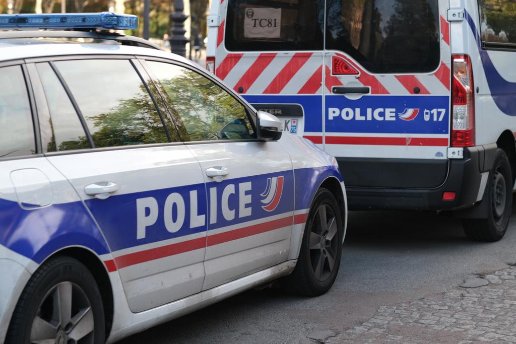 Véhicules de police en France