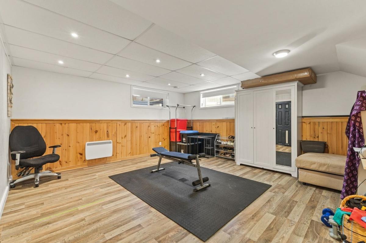 Salle familiale au sous-sol
