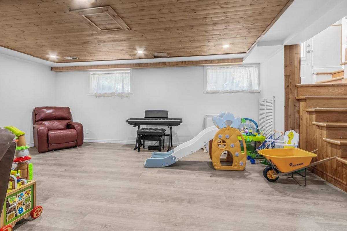 Autre angle de la salle familiale