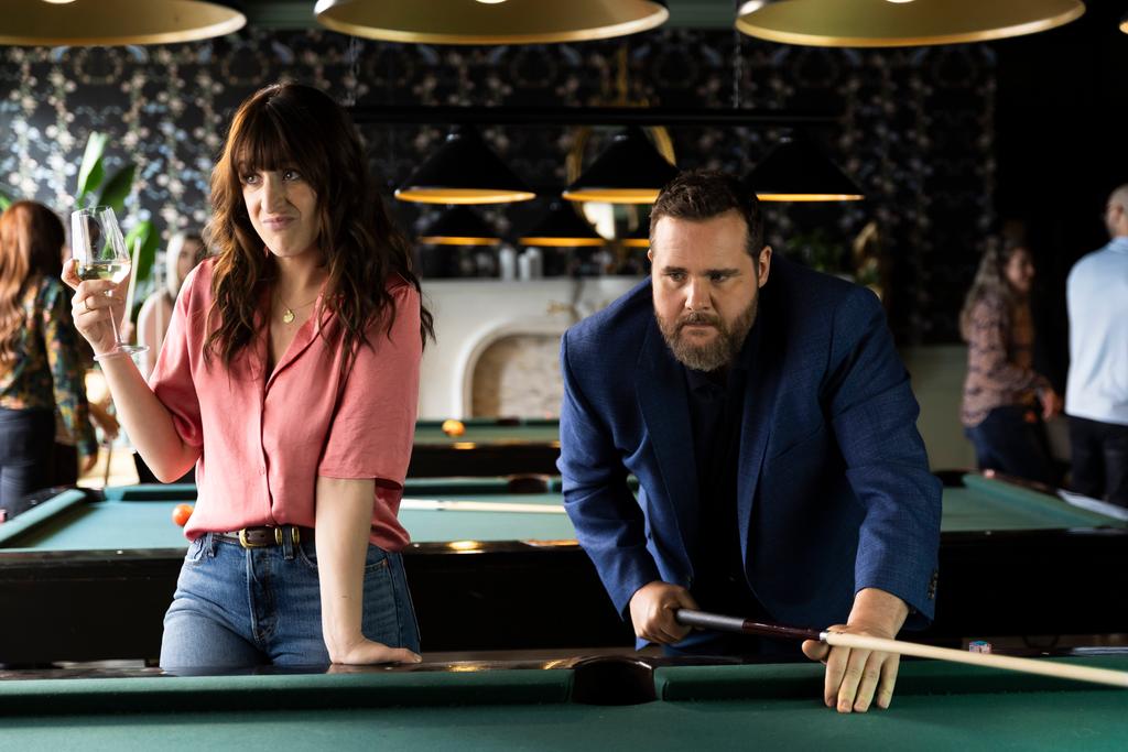 Anne-Élisabeth Bossé et Antoine Bertrand dans Menteuse