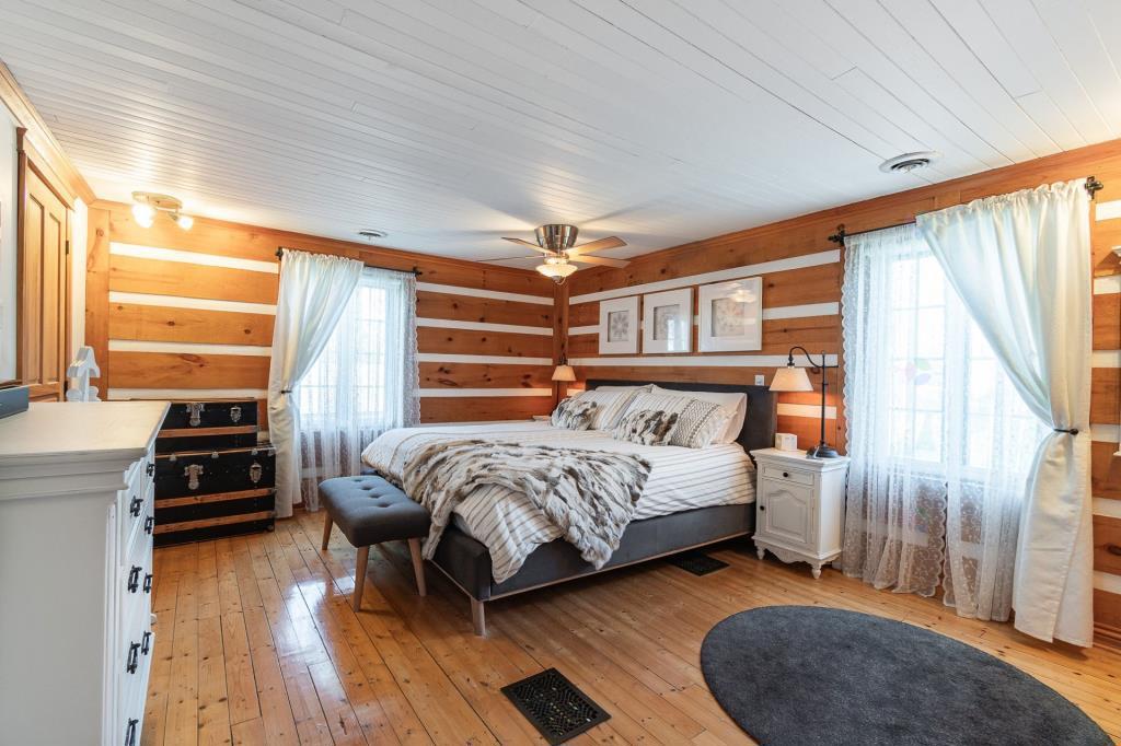 https://sothebysrealty.ca/fr/propriete/quebec/region-montreal/lile-bizard-sainte-genevieve-immobilier/2397793/280-av-des-cedres/
