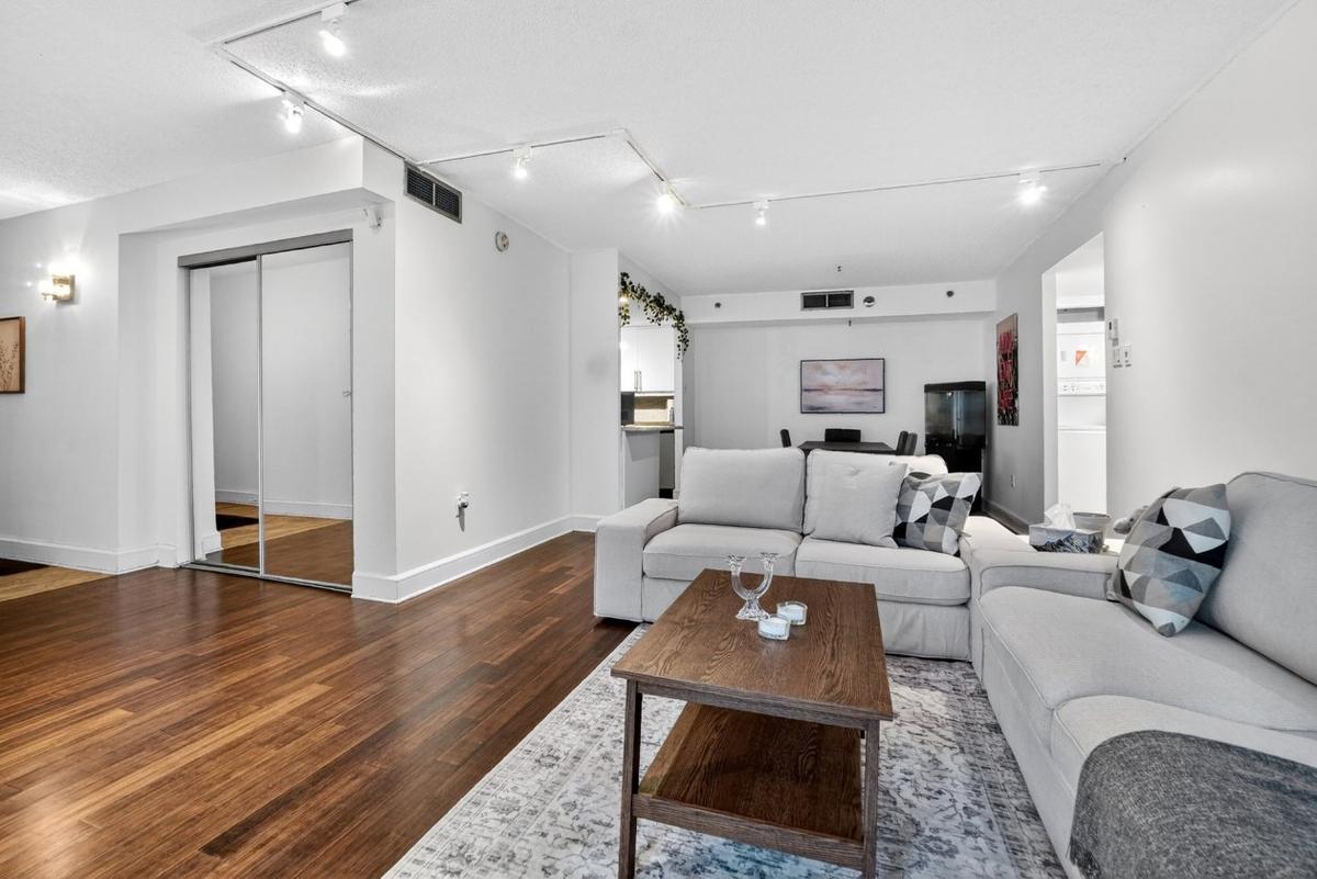 Coin salon avec mobilier