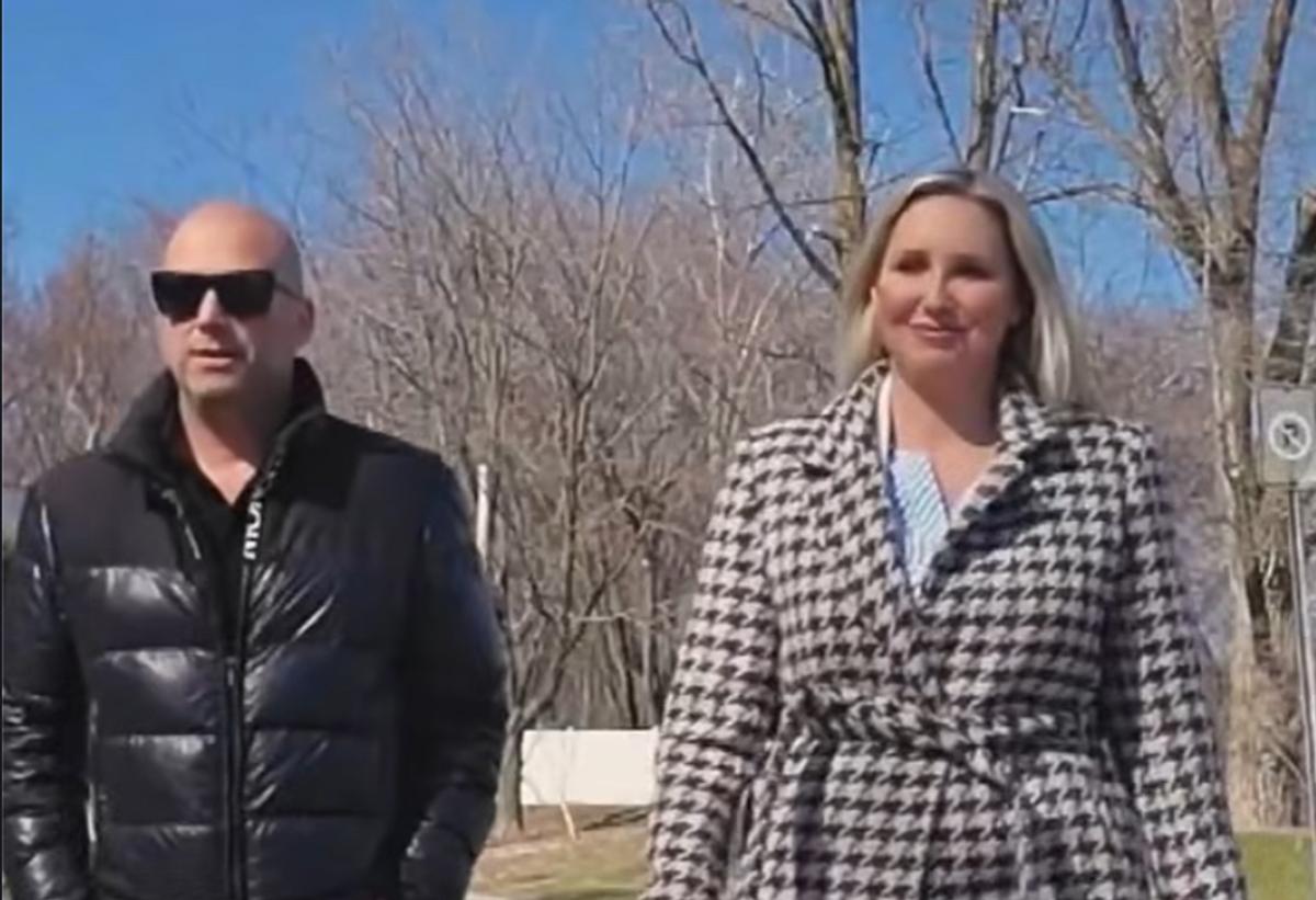 Daniel Corbin , Maïka Desnoyers,