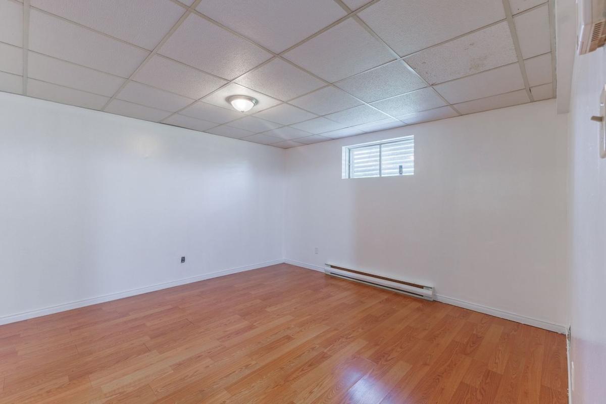 Chambre au sous-sol