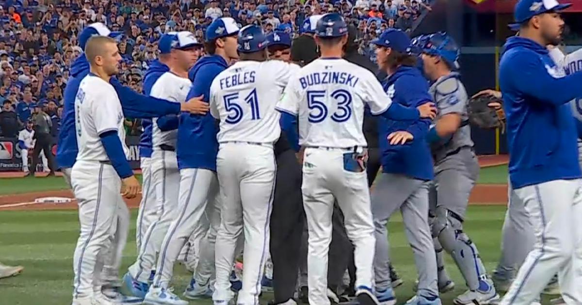 MLB