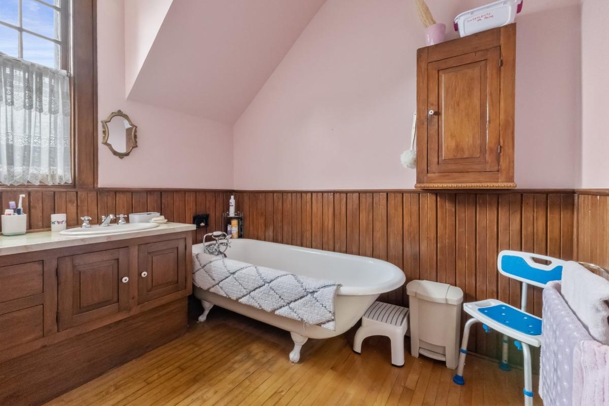 Salle de bains complète