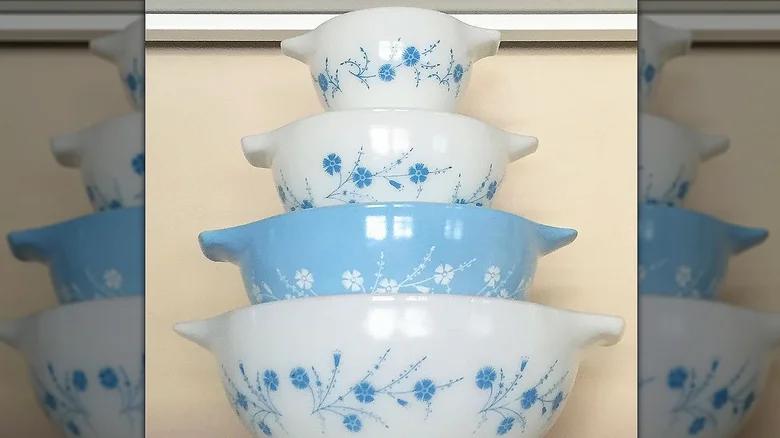 Pyrex bleu