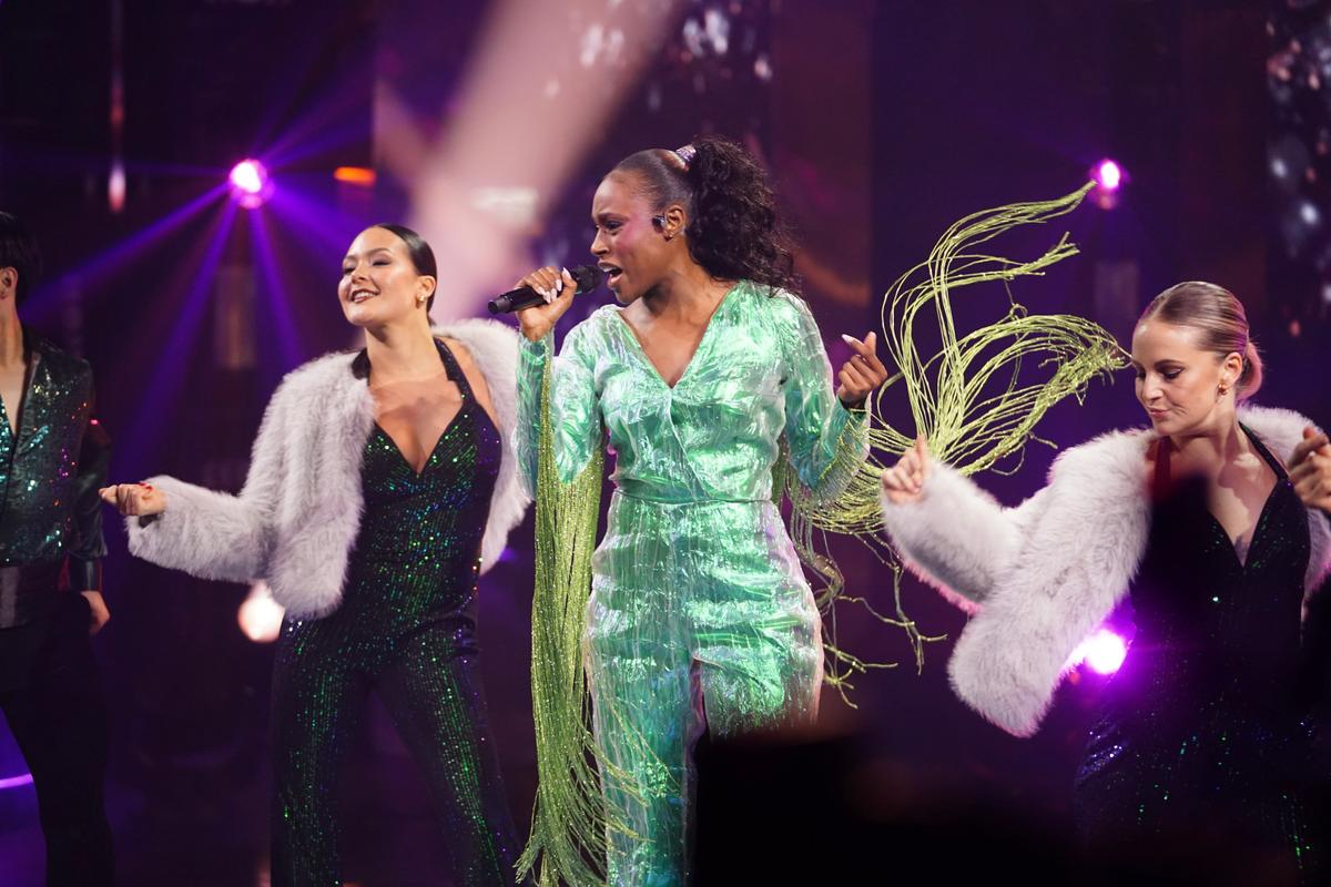 Naïla Louidort à l'émission Zénith