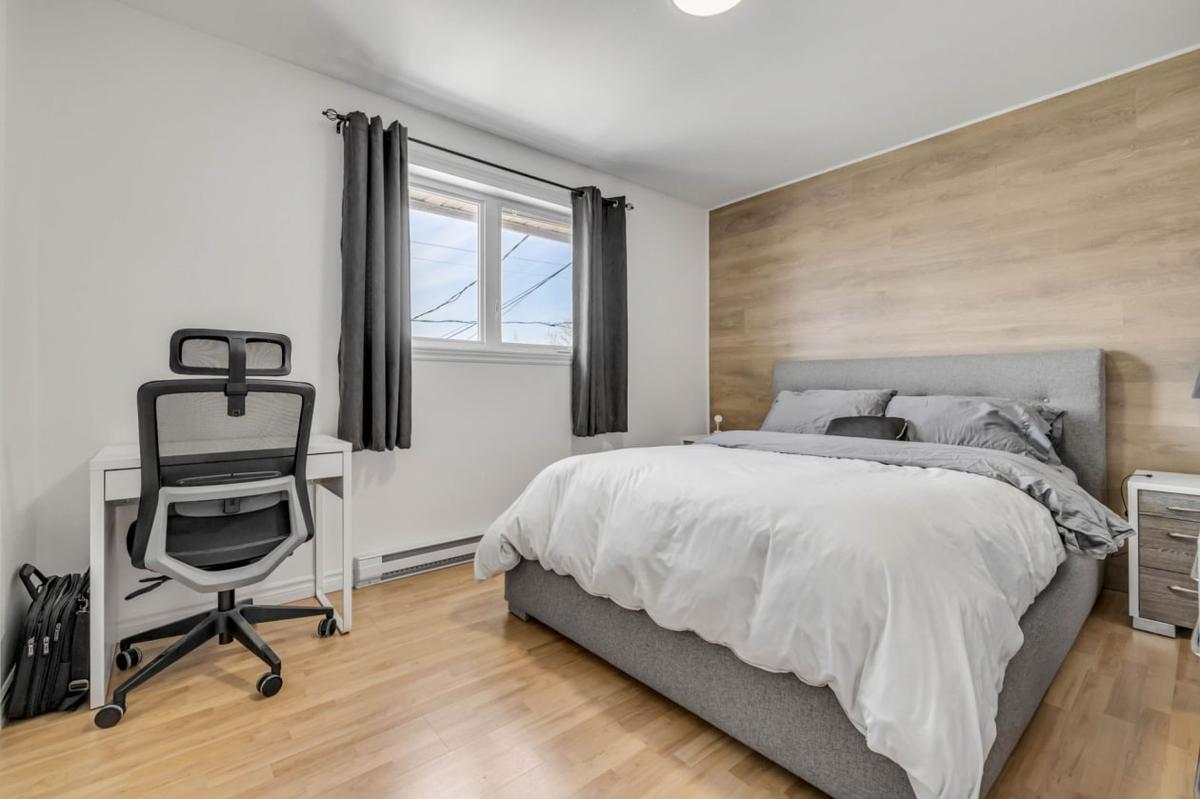 Autre vue de la chambre principale