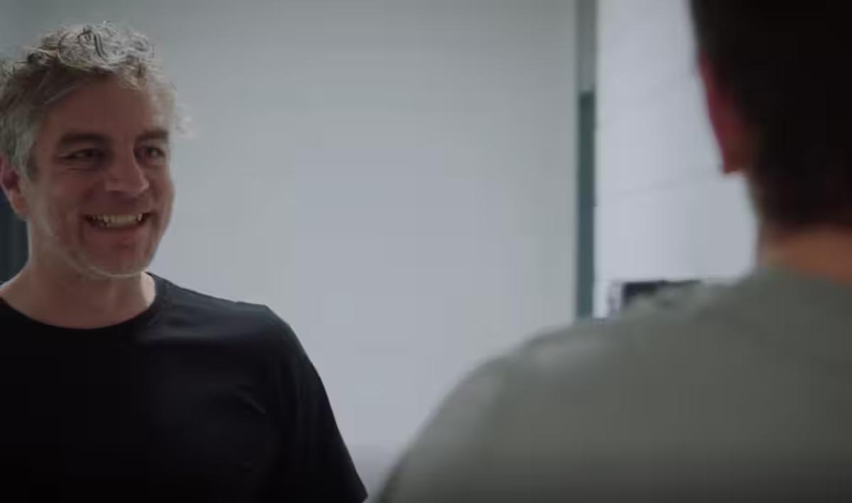 Hubert Proulx dans son rôle de Pierre Poirier dans Indéfendable