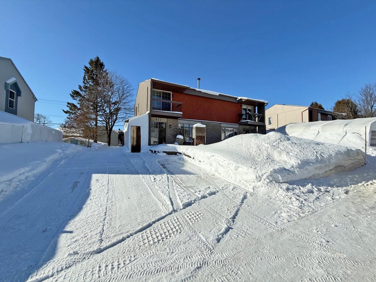 Lévis