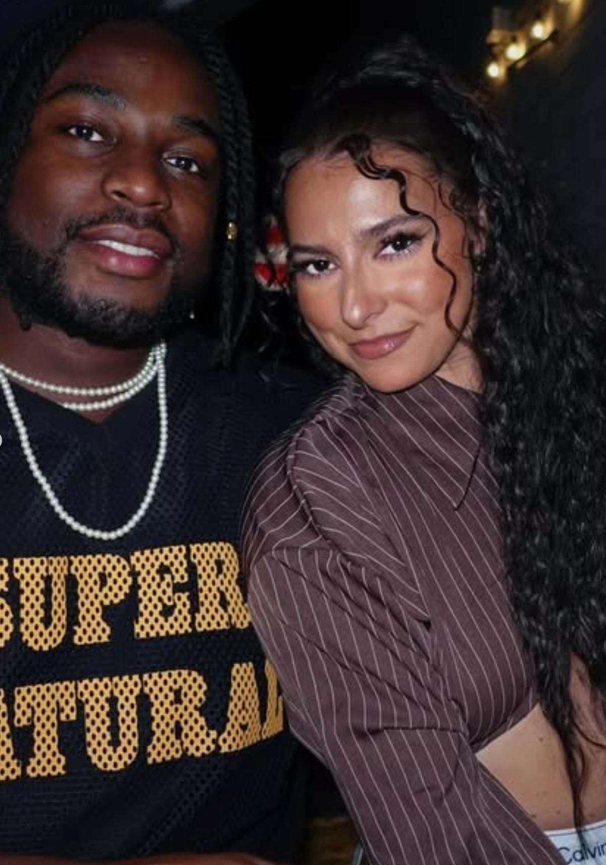 Anglesh Major et son amoureuse Karine
