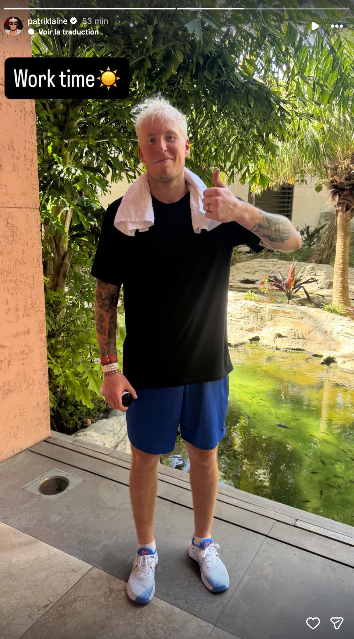 Patrik Laine s'entraîne en vacances
