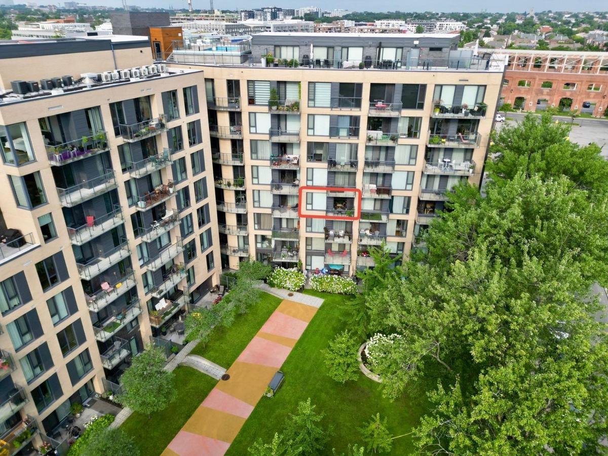 Panorama aérien du voisinage