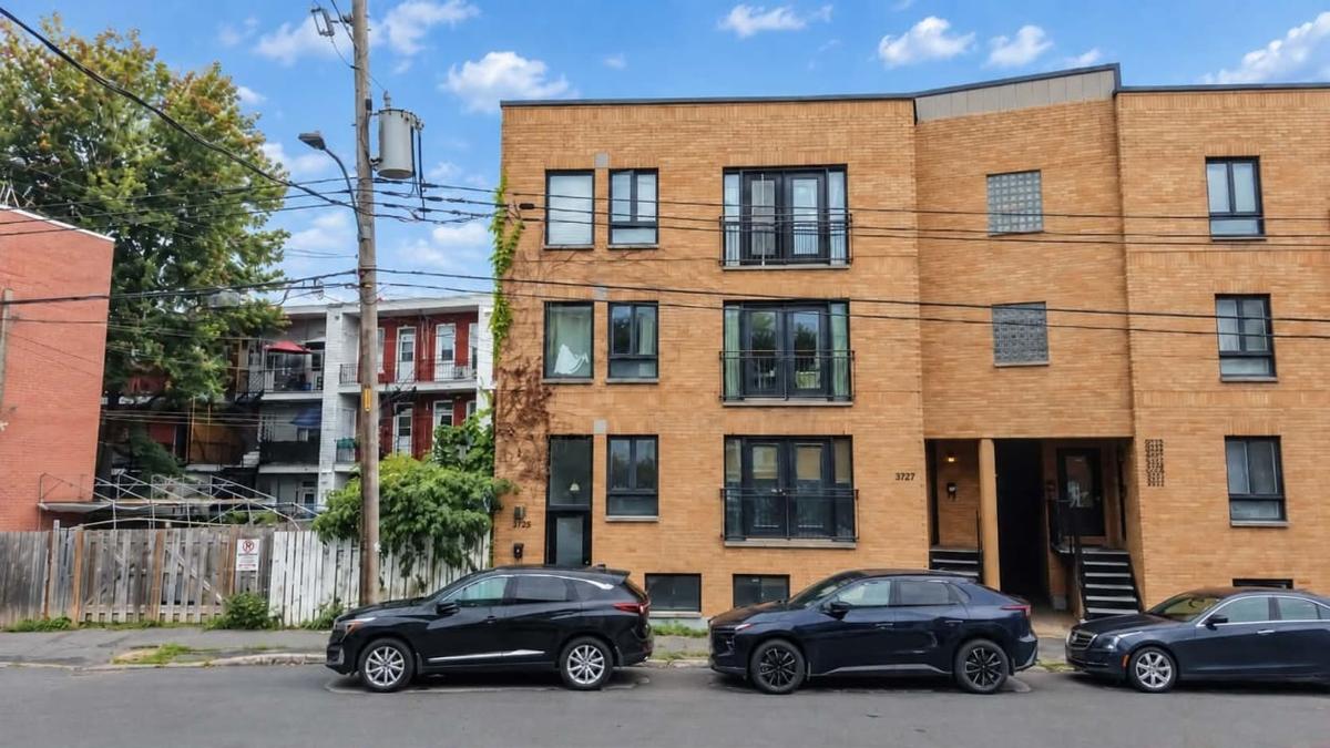 Façade du condo sur le boulevard LaSalle