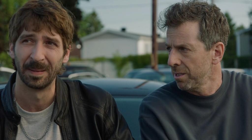 David Giguère dans son rôle de Gabriel Goulet et Patrice Robitaille dans son rôle de Jean-François Bégin dans Antigang