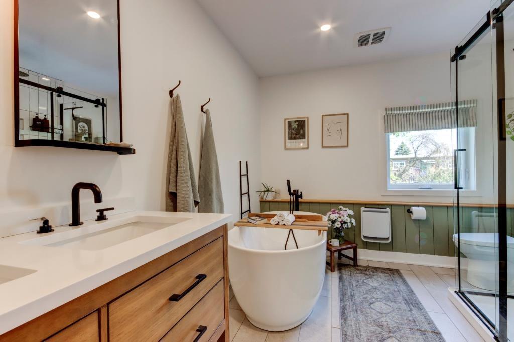 Royal Lepage Excellence 
