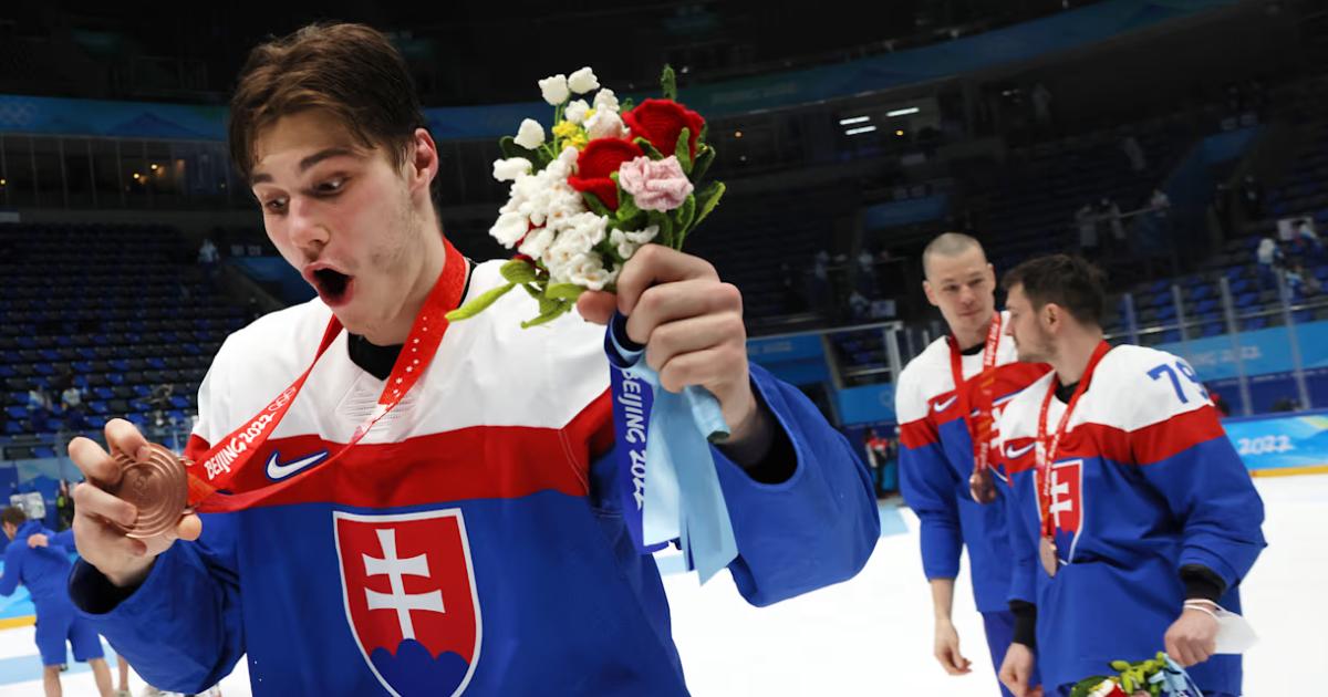 Juraj Slafkovsky médaille bronze Pékin 2022
