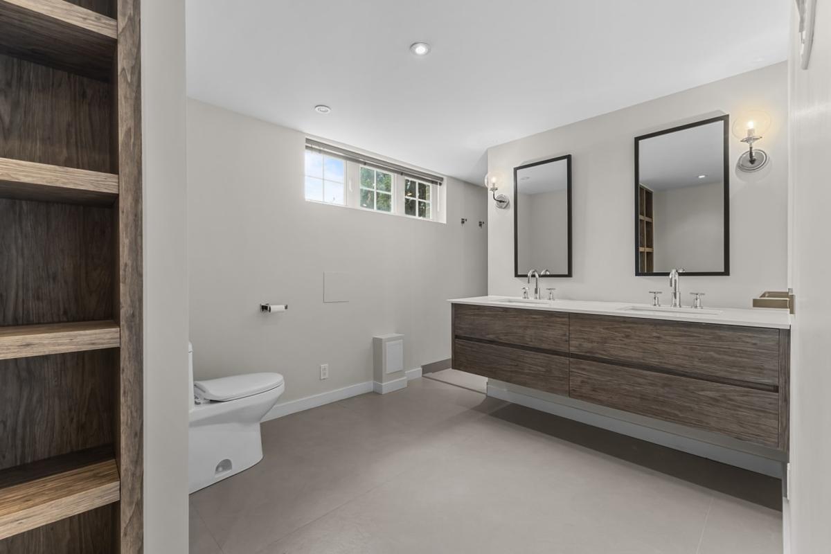 Salle de bain du sous-sol