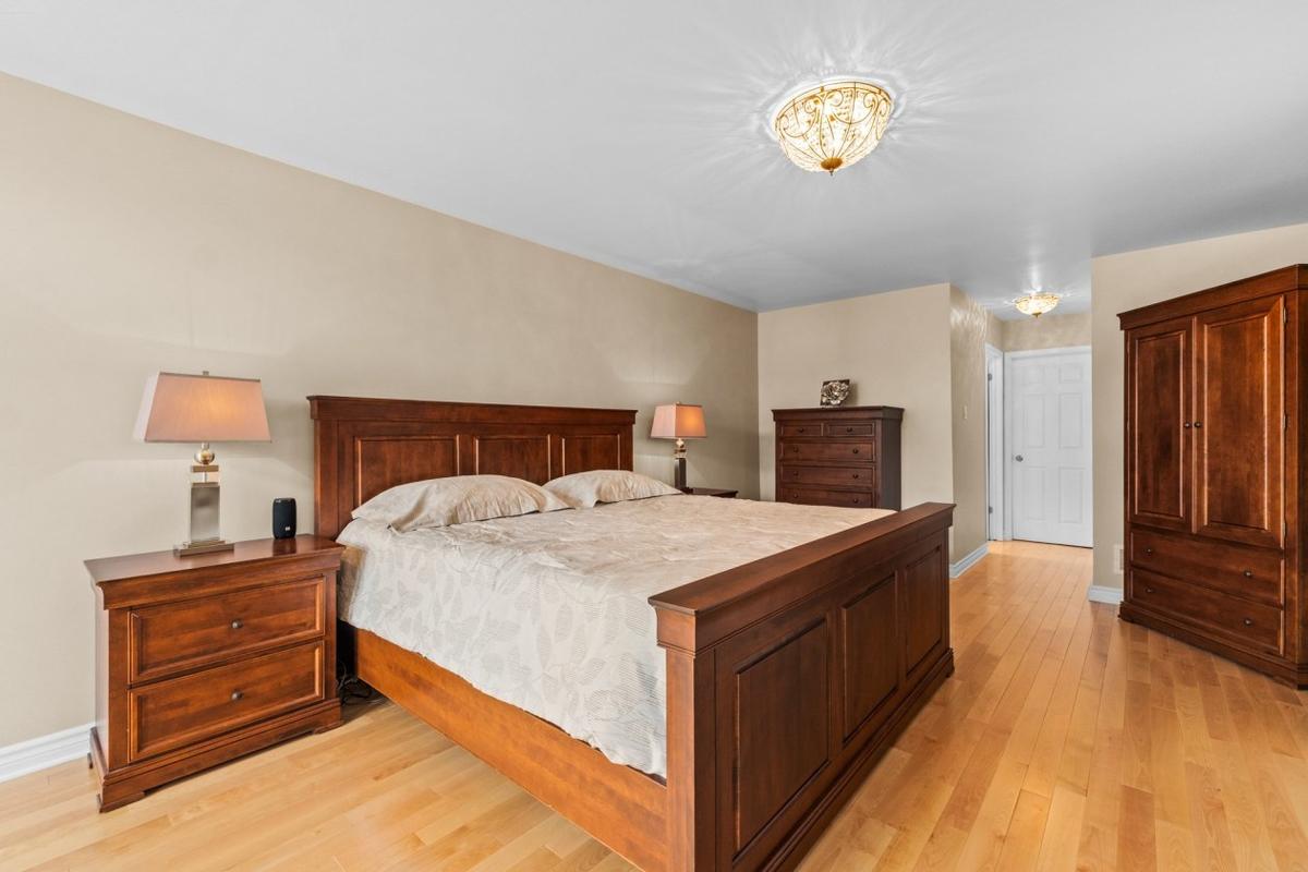 Chambre principale généreuse
