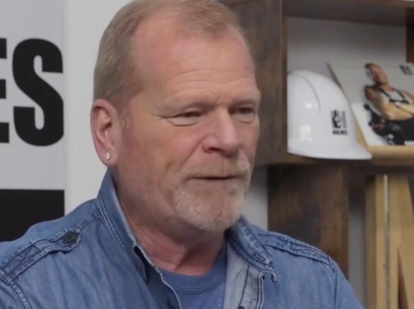 Mike Holmes 