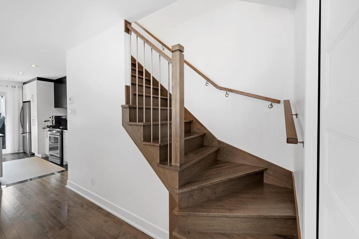 Escalier menant à l'étage