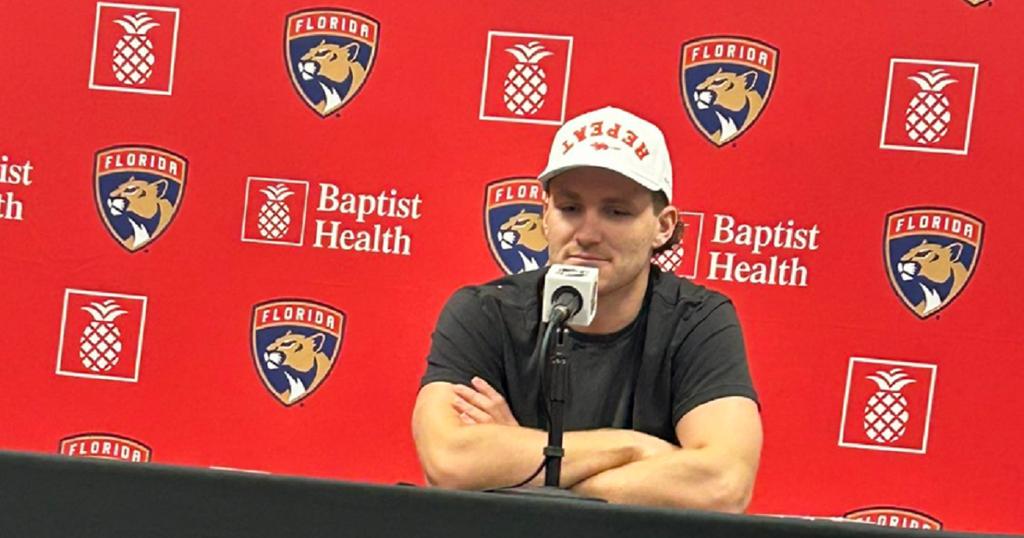 Matthew Tkachuk. Alanis Thames-AP