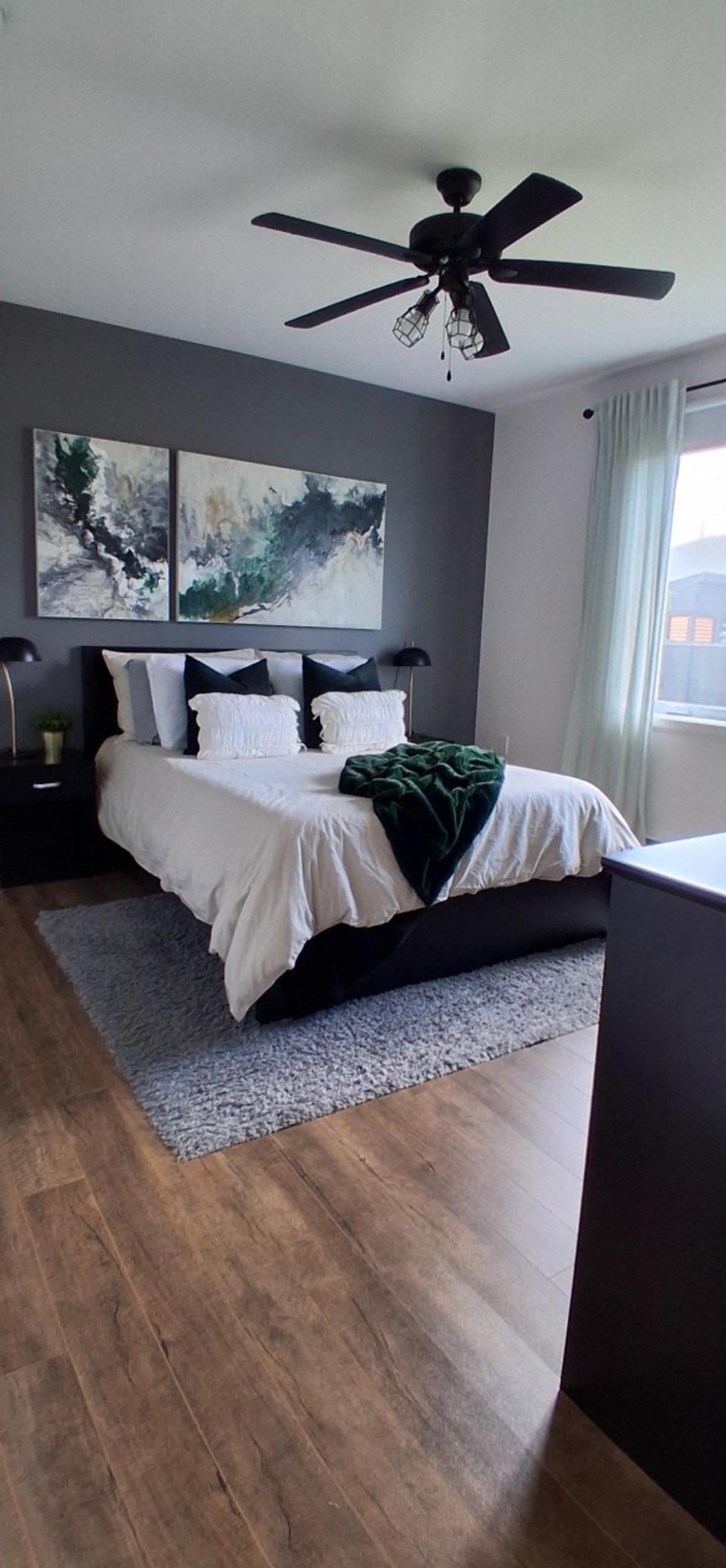 Chambre principale au rez-de-chaussée