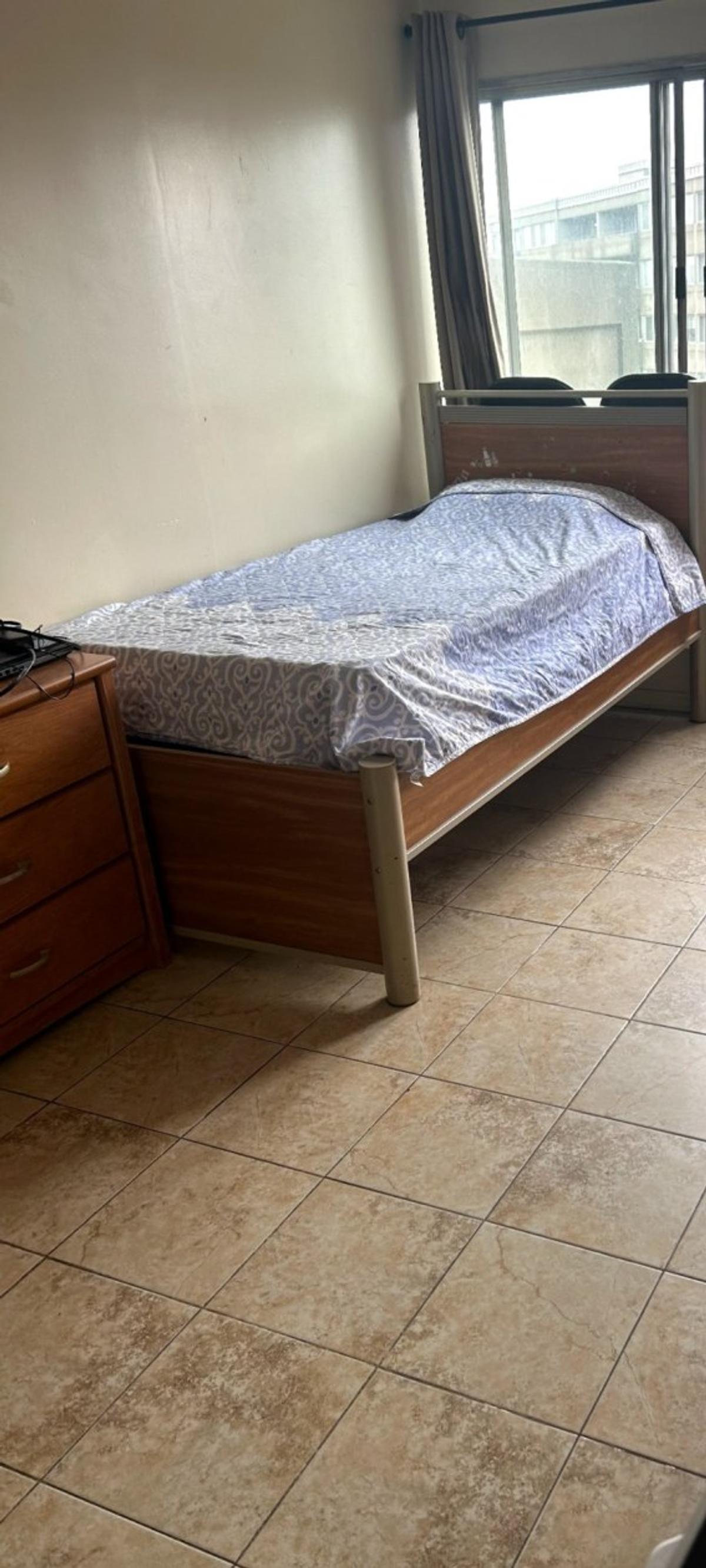 Autre vue de la chambre principale