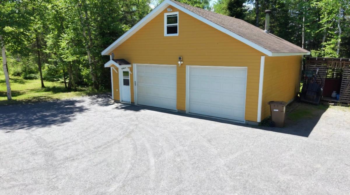 Le garage spacieux
