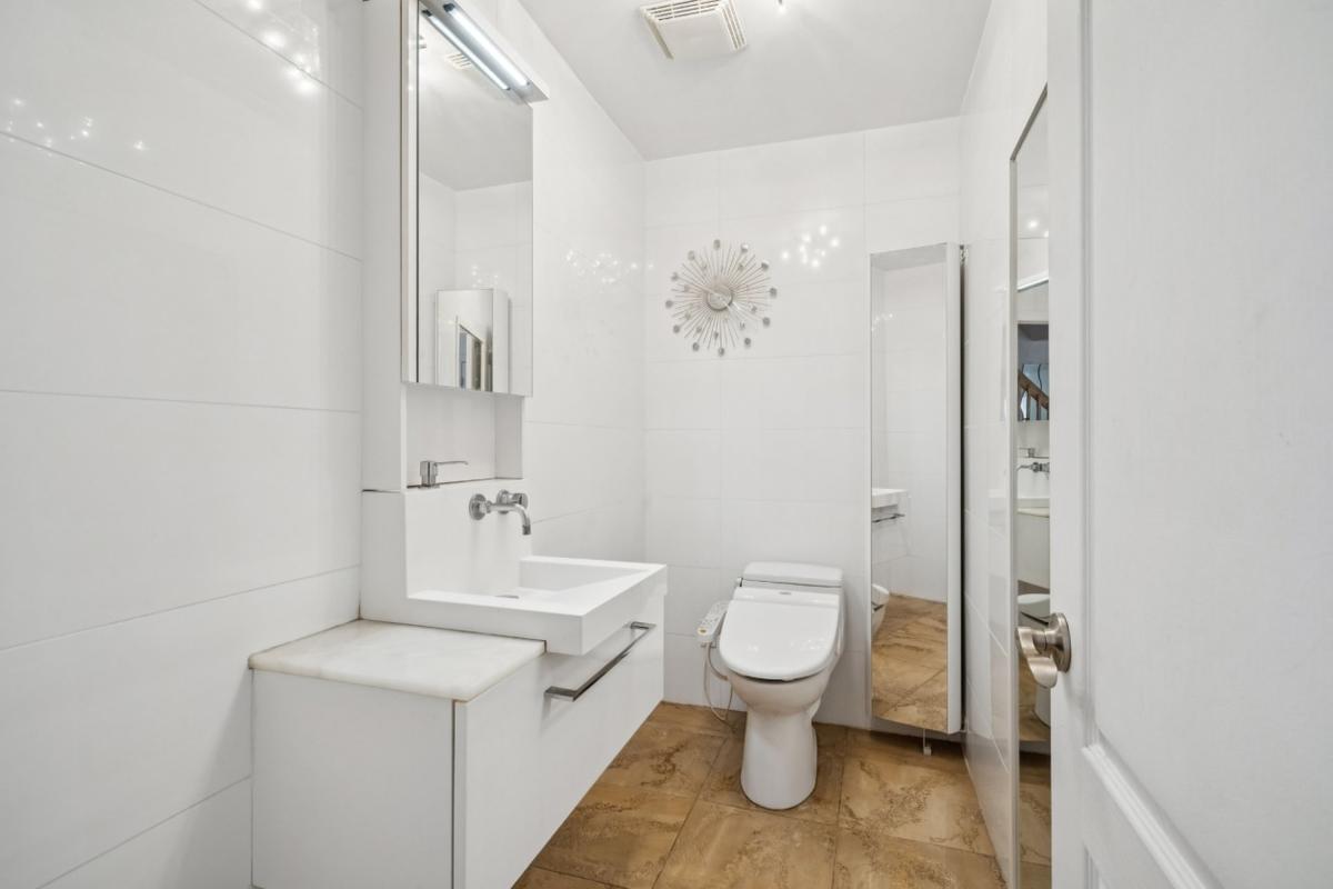 Salle d'eau du rez-de-chaussée