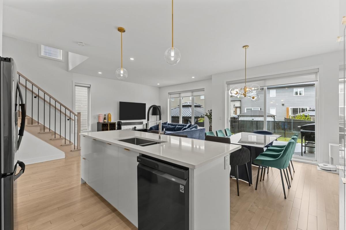 Rangements et finitions de la cuisine
