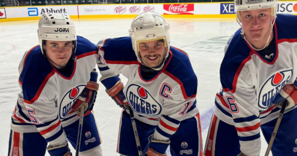 Isaac Howard en Mark Messier