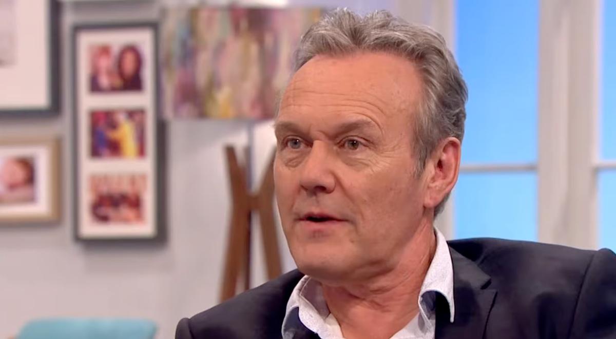  Anthony Head 