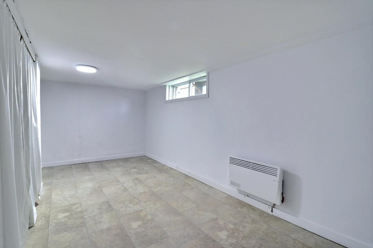 Chambre secondaire vue de côté
