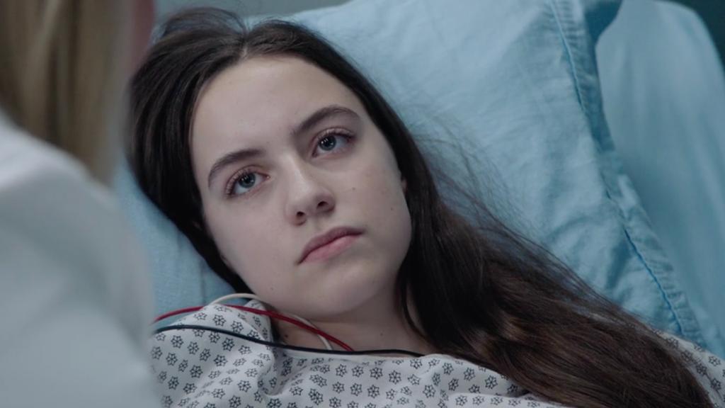 Raphaëlle Morissette dans le rôle d'Eva-Jade Lapointe dans STAT